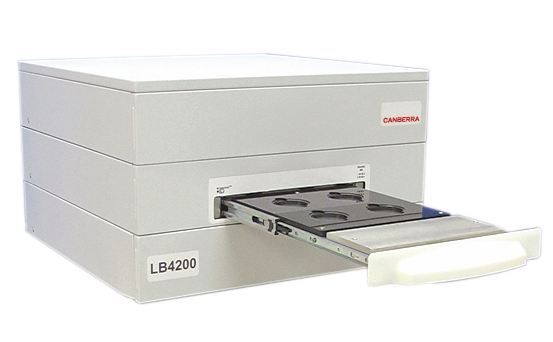 低本底α、β計(jì)數(shù)器